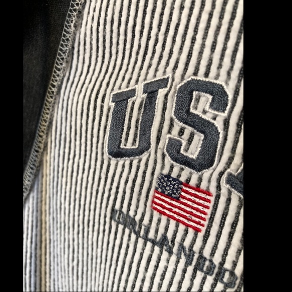 🔲 Striped USA Light Pullover🔲 - Picture 3 of 5